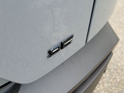 New 2026 Toyota C-HR AWD/4WD image 8