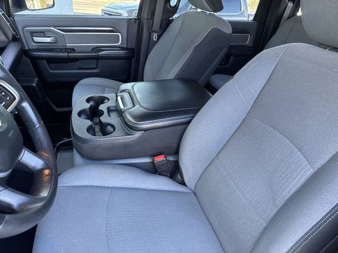 Used 2021 RAM 2500 Big Horn image 18