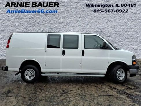 Used 2022 Chevrolet Express 2500 w/ Driver Convenience Package image 4