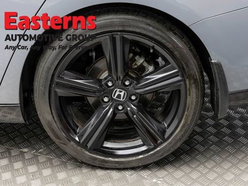 Used 2023 Honda Accord Sport image 8