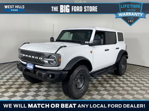 New 2025 Ford Bronco Badlands w/ Sasquatch Package image 1