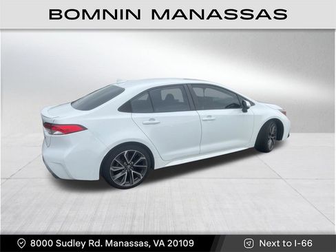 Used 2020 Toyota Corolla SE FWD image 3