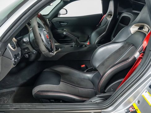 Used 2016 Dodge Viper ACR image 19