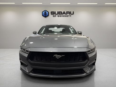Used 2024 Ford Mustang Coupe RWD image 8