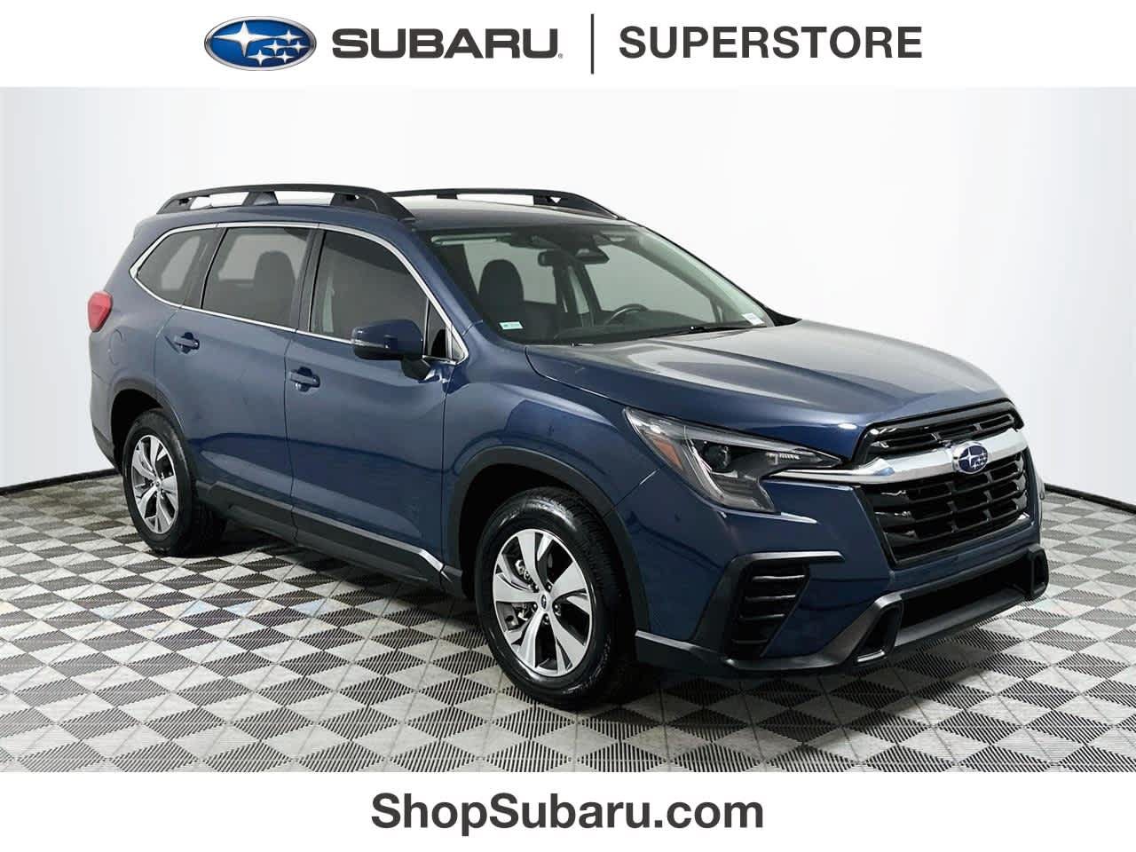 Used 2023 Subaru Ascent Premium AWD/4WD image 1
