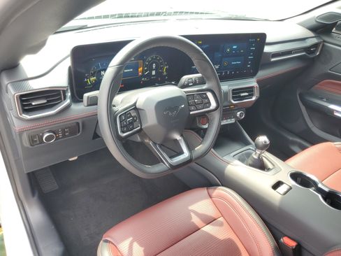 Used 2026 Ford Mustang GT Premium RWD image 13