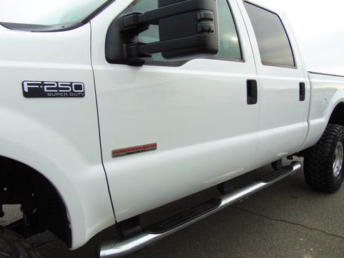 Used 2004 Ford F250 XLT image 28