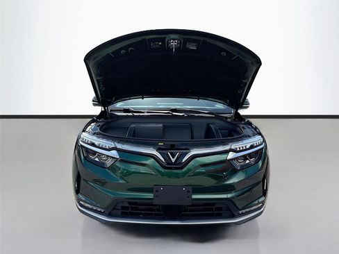 New 2025 VinFast VF 8 Plus AWD/4WD image 32