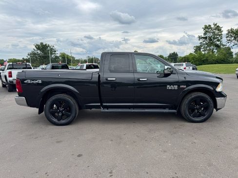 Used 2018 RAM 1500 SLT AWD/4WD image 6
