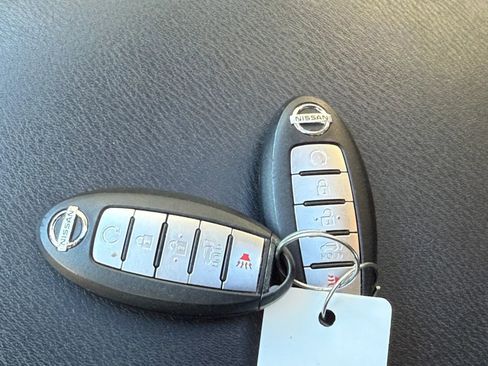 Used 2019 Nissan Armada SL w/ Premium Package image 38