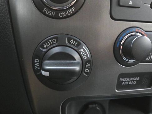 Used 2010 Nissan Armada Platinum AWD/4WD image 23