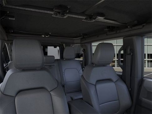 New 2025 Ford Bronco Big Bend w/ Black Diamond Package image 12