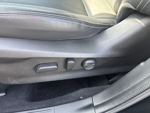Used 2019 Subaru Forester Touring AWD/4WD image 19