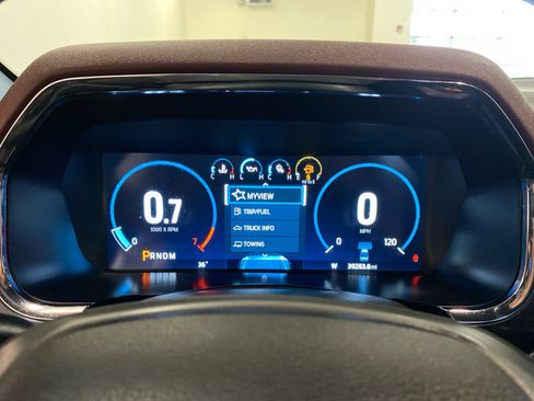 Certified 2022 Ford F150 Lariat w/ Equipment Group 502A High image 22