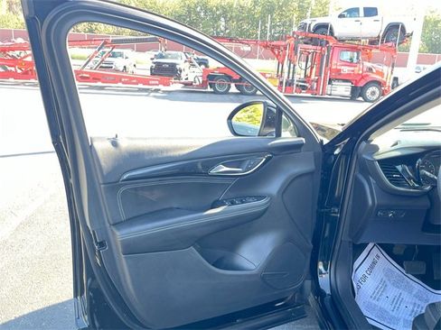 Used 2021 Buick Envision Preferred image 22