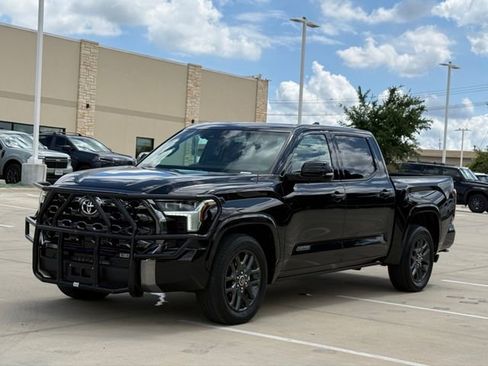 Used 2023 Toyota Tundra Platinum RWD image 7