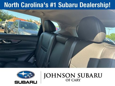 Used 2017 Nissan Rogue SL w/ SL Premium Package AWD/4WD image 21