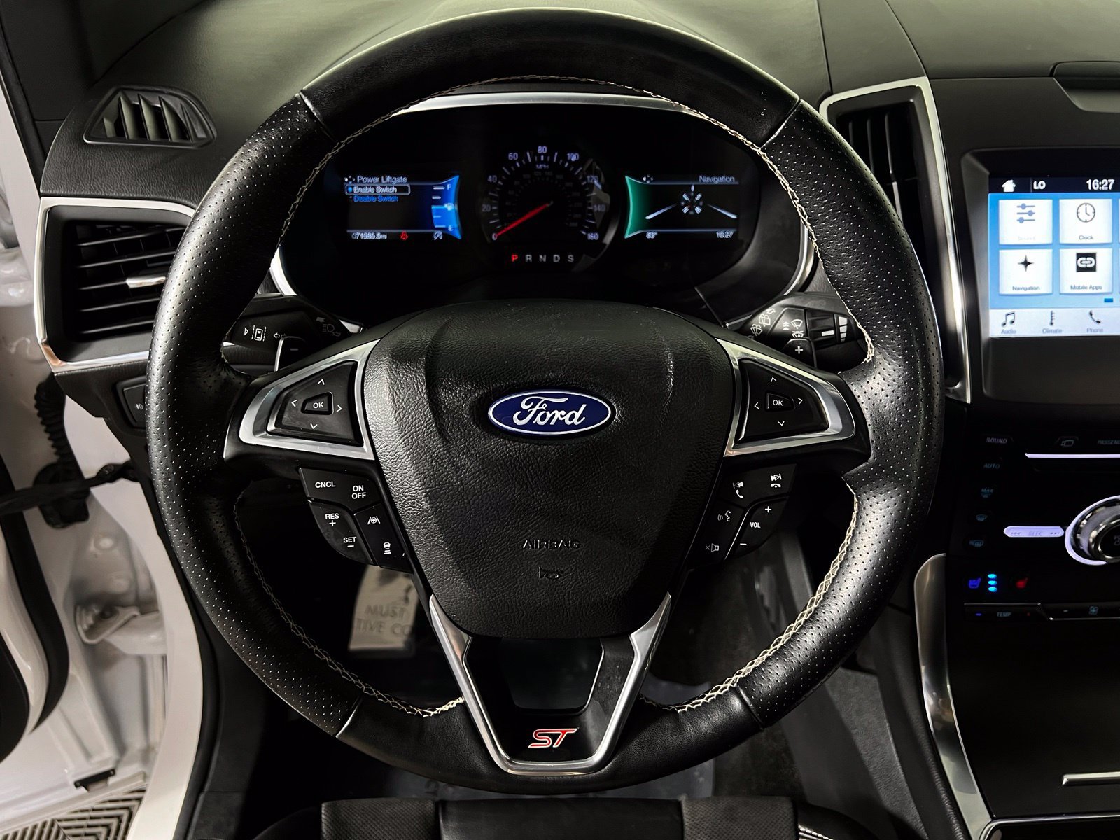 Used 2019 Ford Edge ST w/ Equipment Group 401A AWD/4WD image 16