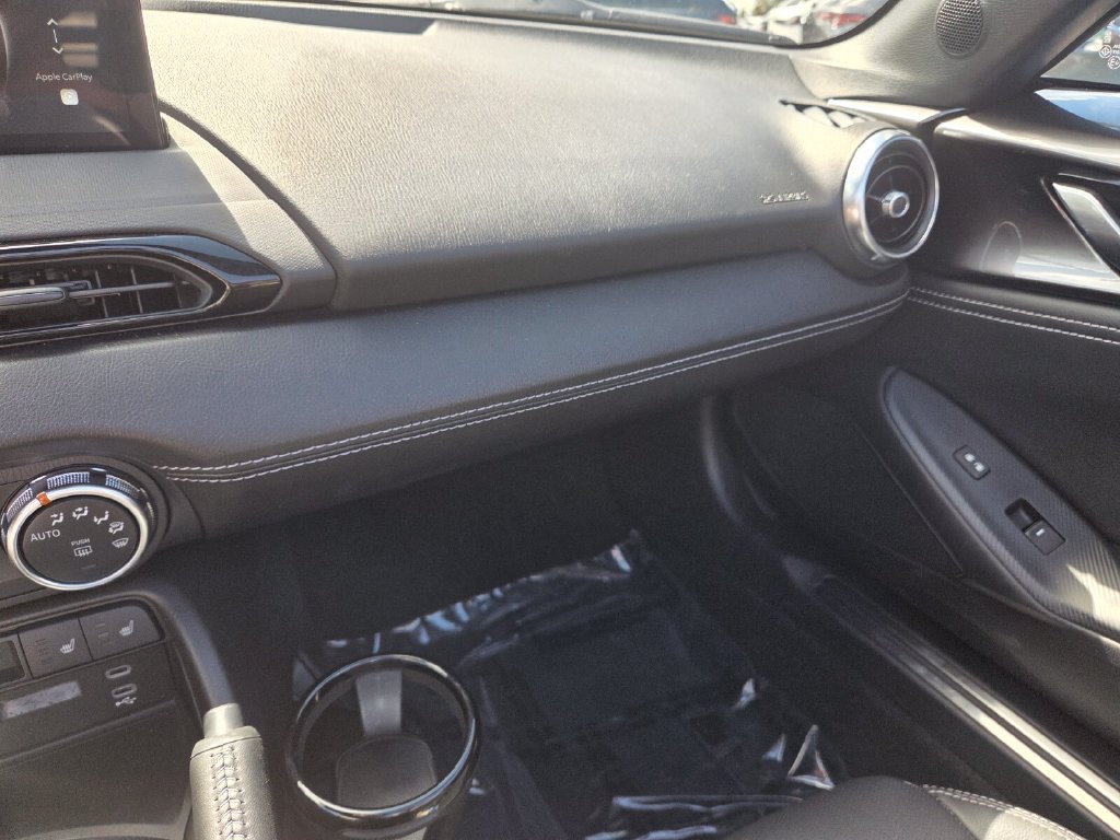 Certified 2025 MAZDA MX-5 Miata Grand Touring RWD image 28