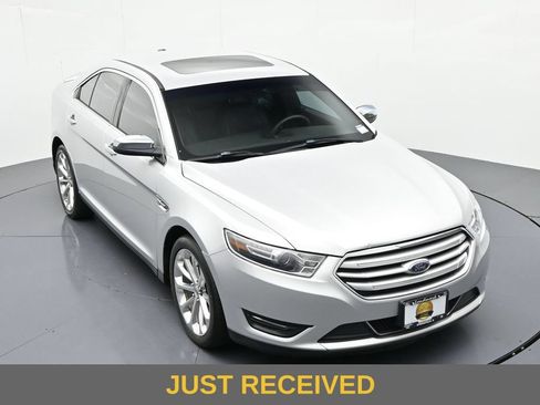 Certified 2019 Ford Taurus Limited AWD/4WD image 13