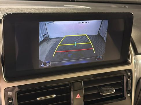 Certified 2023 Lexus GX 460 Premium w/ Premium Package image 30