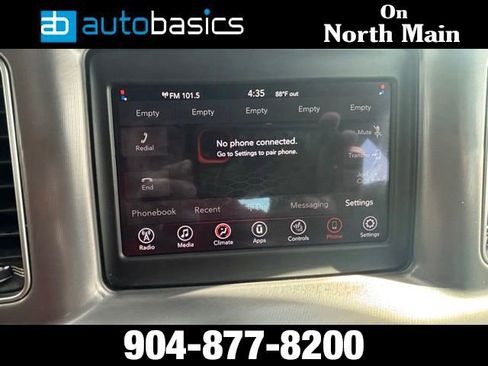 Used 2019 Dodge Charger SXT w/ Leather Interior Group RWD image 14