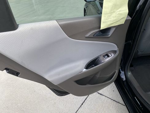 Used 2024 Chevrolet Malibu LS image 11