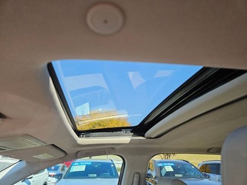 Used 2023 Honda CR-V EX-L image 18