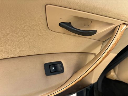 Used 2004 BMW X3 2.5i image 54