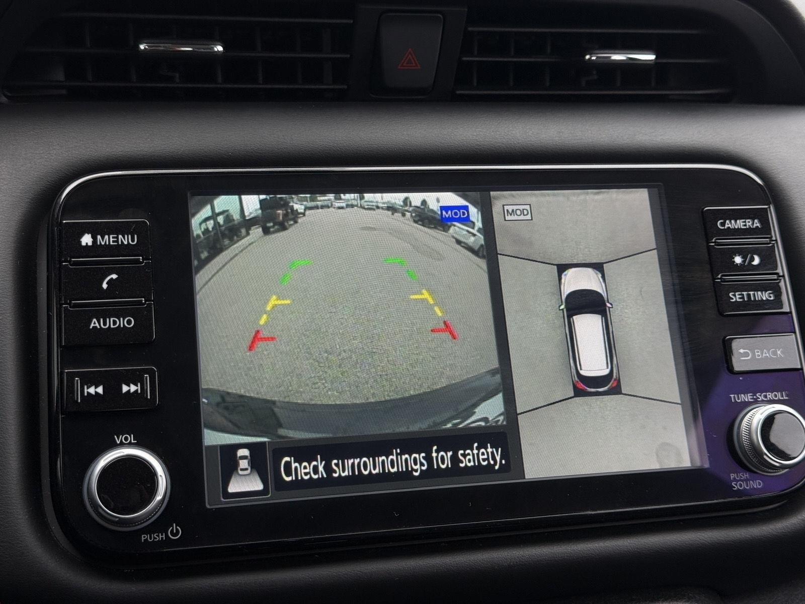 Used 2023 Nissan Kicks SR w/ SR Premium Package FWD image 34