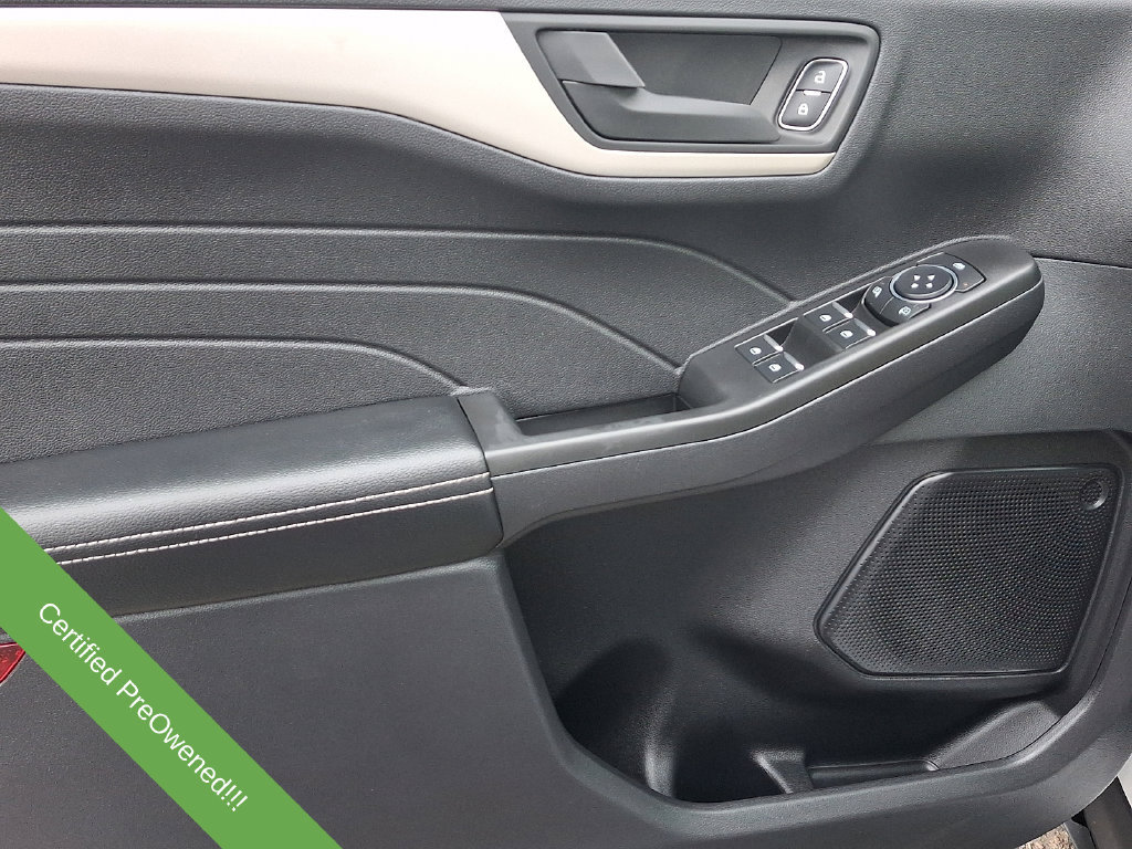 Used 2022 Ford Escape SE w/ Convenience Package FWD image 12