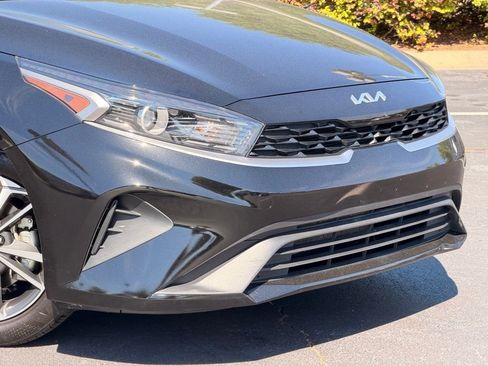 Used 2024 Kia Forte LXS FWD image 7