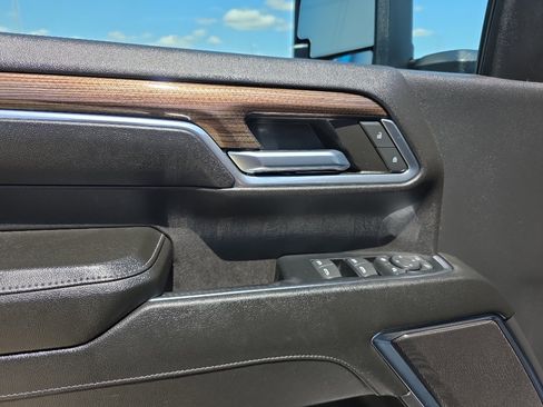 Used 2024 Chevrolet Silverado 2500 LT w/ All Star Edition AWD/4WD image 15