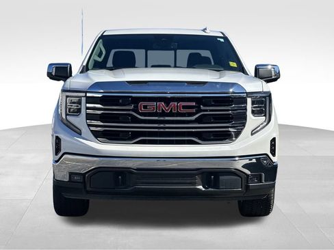 Used 2023 GMC Sierra 1500 SLT image 4