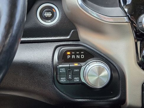 Used 2019 RAM 1500 Laramie image 23