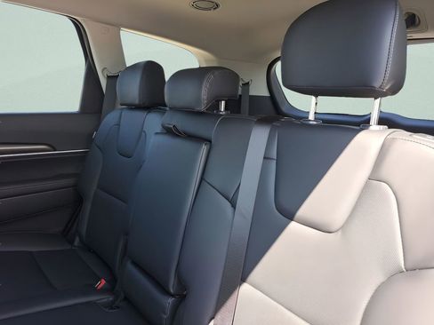 New 2025 Kia Telluride LX image 14