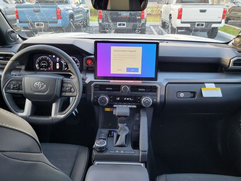 New 2026 Toyota 4Runner TRD Off-Road Premium AWD/4WD image 17