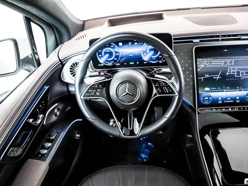 Certified 2023 Mercedes-Benz EQS 450+ SUV image 10