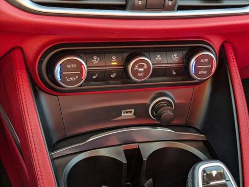 Used 2021 Alfa Romeo Stelvio Sprint w/ Sun & Sound Package image 11