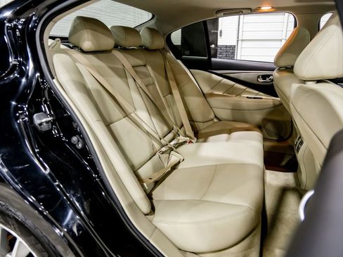 Used 2016 INFINITI Q50 3.0t Premium w/ 3.0T Premium Plus Package image 38