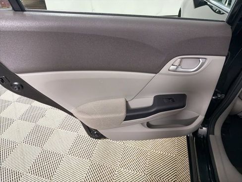 Used 2012 Honda Civic LX image 11