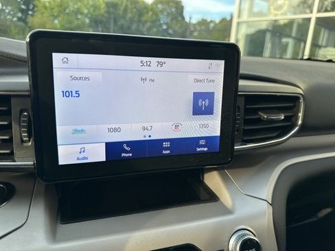 Used 2024 Ford Explorer XLT w/ Equipment Group 202A image 20