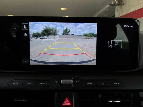 Used 2025 Kia K4 FWD image 32