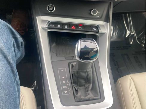 Used 2024 Audi Q3 2.0T Premium Plus image 19