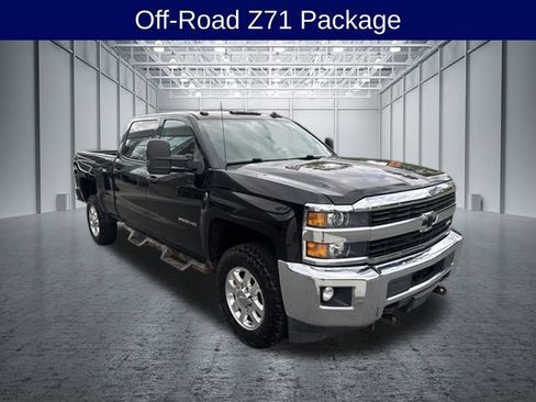 Used 2015 Chevrolet Silverado 2500 LT w/ LT Convenience Package AWD/4WD image 5