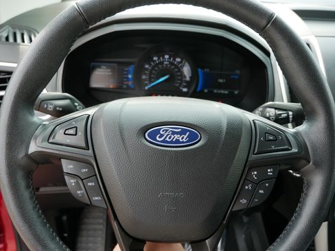 Certified 2022 Ford Edge SEL w/ Convenience Package AWD/4WD image 25