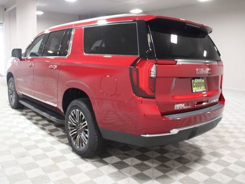 New 2026 GMC Yukon XL Elevation image 10