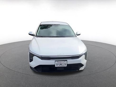 Used 2025 Kia K4 LXS image 4
