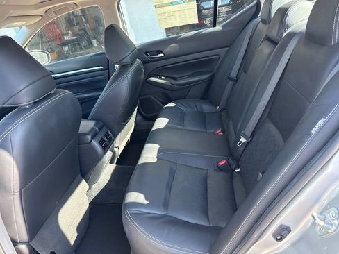 Used 2023 Nissan Altima 2.5 SL FWD image 25