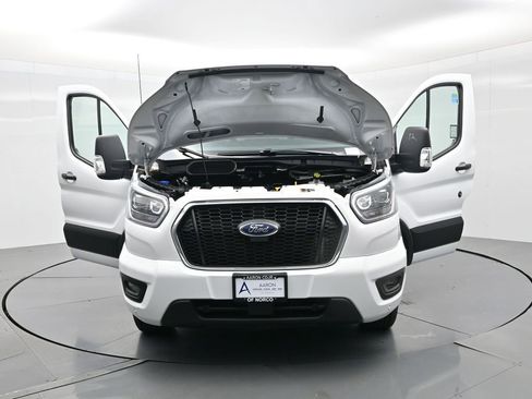 Used 2023 Ford Transit 350 XLT image 37